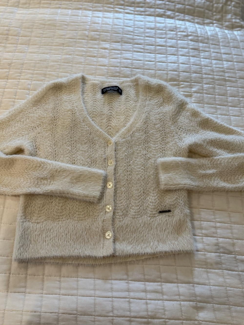 Abercrombie & Fitch Cream Mohair-Blend V-Neck button down cardigan
